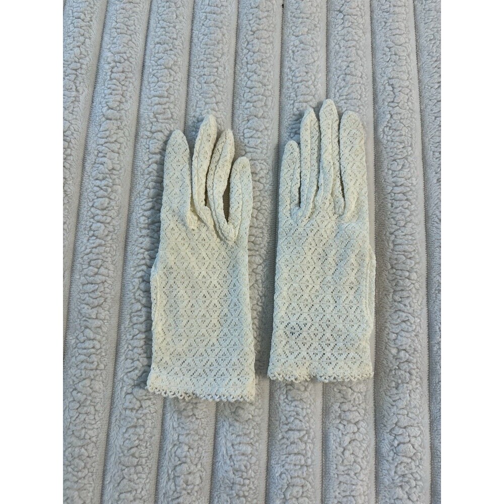 Vintage Van Raalte Ladies Pointelle Lace White Gloves One Size Made In Japan